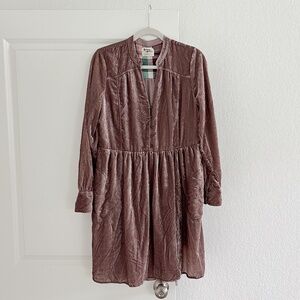 Anthropologie Holding Horses Velvet Long Sleeve Dress in Mauve